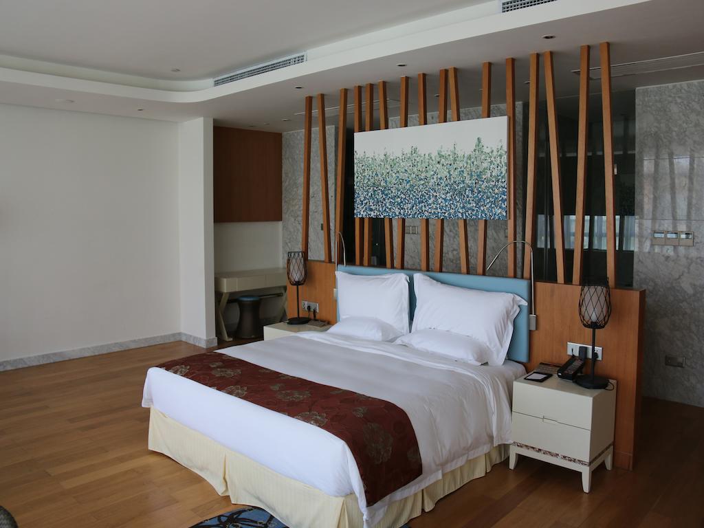 Sanya Wuzhizhou Coral Hotel Room photo